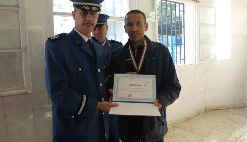 بالصور.. أمن عين الدفلى ينظم بطولة العدو الريفي للشرطة