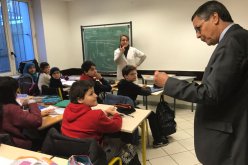 بالصور ..عبد القادر مسدوة يزور المدرسة الدولية الجزائرية بباريس