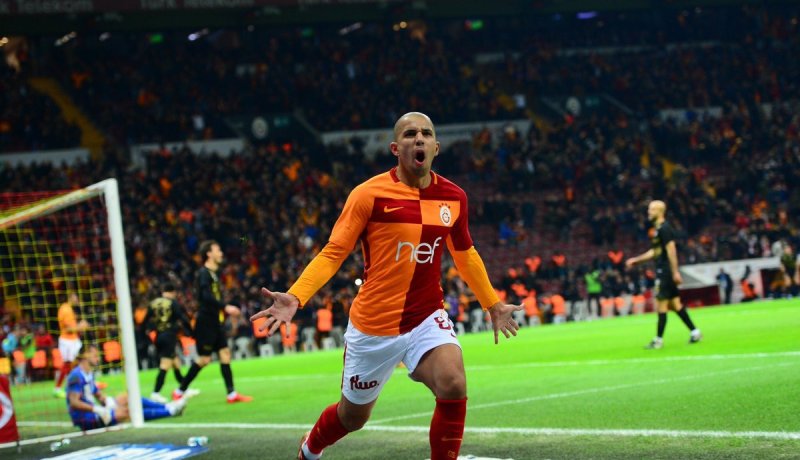 فيغولي: “هذا سر تألقي وأشكر جماهير غلطة سراي”