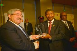  المجموعة الإفريقية لمكافحة الملاريا تكرم الرئيس بوتفليقة