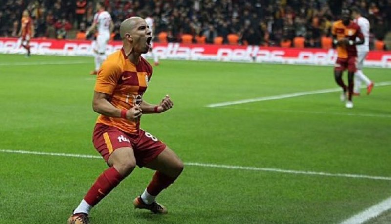 جماهير “بشكتاش” منزعجة من تألق فيغولي وتطالب بمعاقبته !