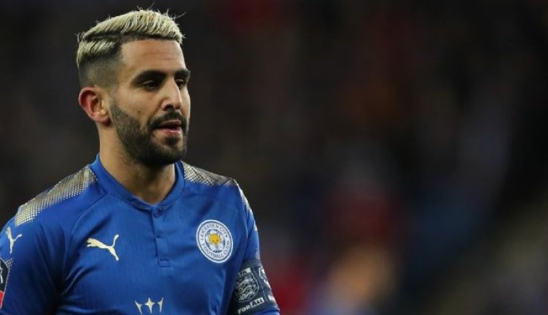 نجم ليفربول السابق: “لا تُحطم إرثك يا محرز”