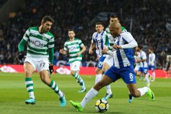 براهيمي يتألق ويقترب من نهائي كأس البرتغال