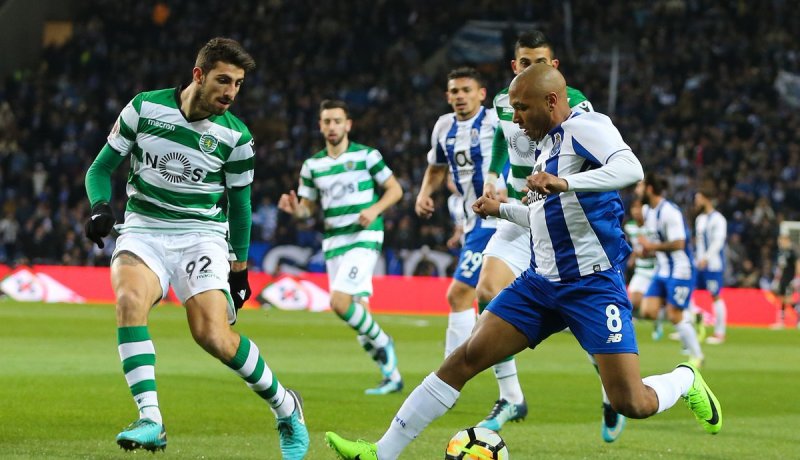 براهيمي يتألق ويقترب من نهائي كأس البرتغال