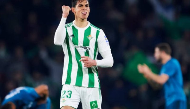 جماهير الأندلس: “شكرا لك ماندي.. أكثر من لاعب كرة قدم”