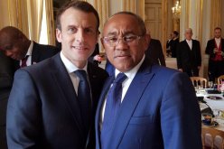 رئيس الكاف يحضر مأدبة عشاء بقصر الإيليزي على شرف جورج وياه