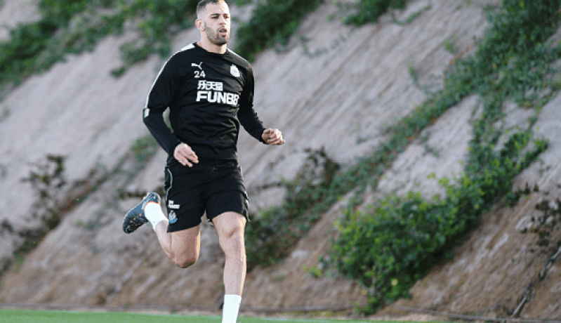 مدرب “نيوكاسل”: “سليماني يعمل وفق برنامج خاص”