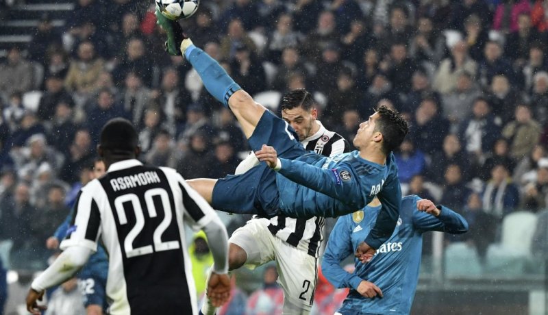 بالفيديو.. رونالدو يُسجل هدف عالمي ويقود الريال لإكتساح اليوفي