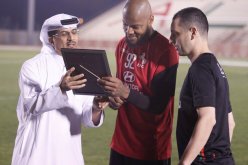 بالصور.. مبولحي ينال إعترافا جديدا بعيدا عن المنتخب