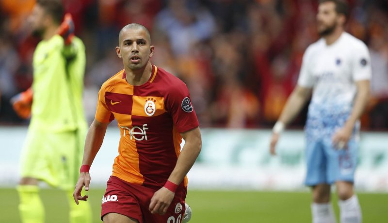 بالفيديو.. فيغولي يواصل الرد على ماجر في الميدان بهدف رائع