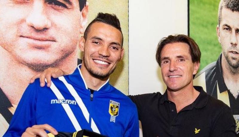 رسميا.. درفلو يوقع لـ 4 سنوات مع “فيتيس” الهولندي