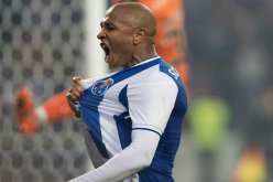 بالفيديو.. براهيمي يُوجّه رسالة لجماهير “بورتو”