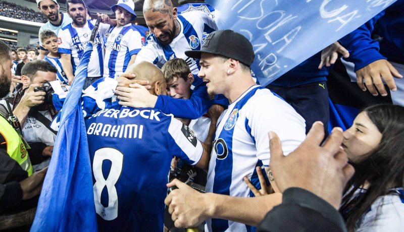 جماهير “الدراغاو” تتمنى بقاء “براهيمي”