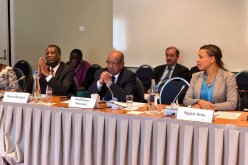 مساهل يؤكد بأوسلو على تسوية الأزمتين الليبية والمالية