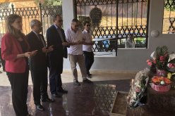 بالصور.. ميهوبي يزور بيت معطوب الوناس