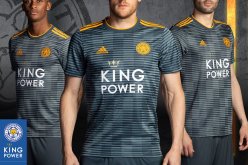 بالصور.. محرز يغيب عن تقديم القميص الجديد لليستر سيتي