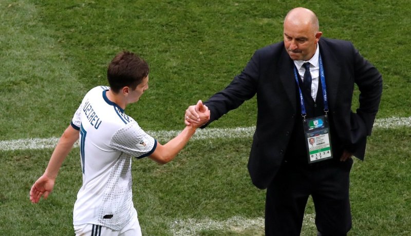 بالصور.. روسيا تقوم بإجراء أول تغيير رابع في تاريخ المونديال