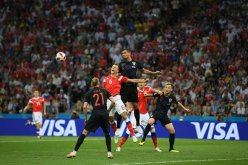 بالصور.. التعادل الإيجابي يحسم الشوط الأول بين روسيا وكرواتيا