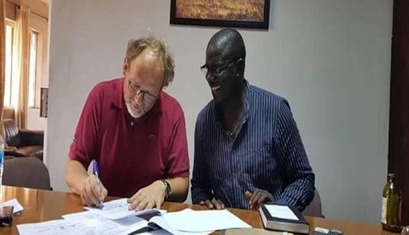 مُنافس الخضر القادم يتعاقد مع مُدرب بلجيكي !!