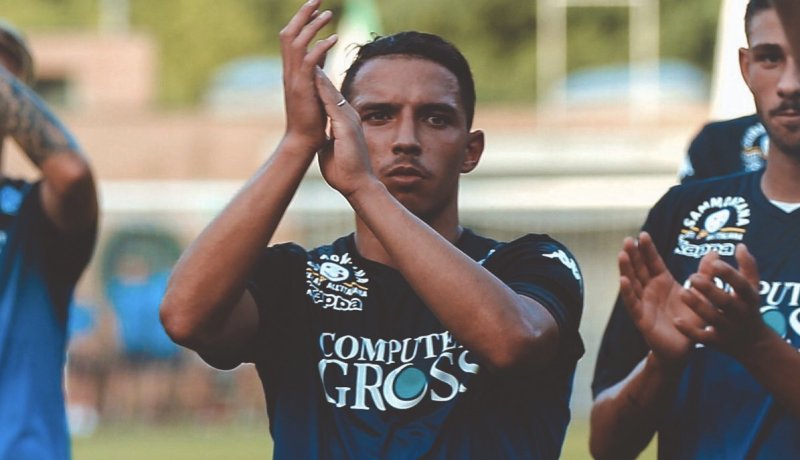 بالصور.. بن ناصر يُعول على التألق مع إمبولي في الكالتشيو