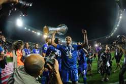 براهيمي: “سعيد بالتتويج الأول هذا الموسم”