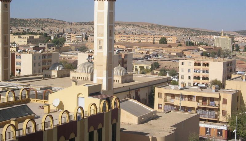 الجلفة: اختلاط مياه الحنفيات بمياه الصرف يفجر احتجاجا بعين وسارة