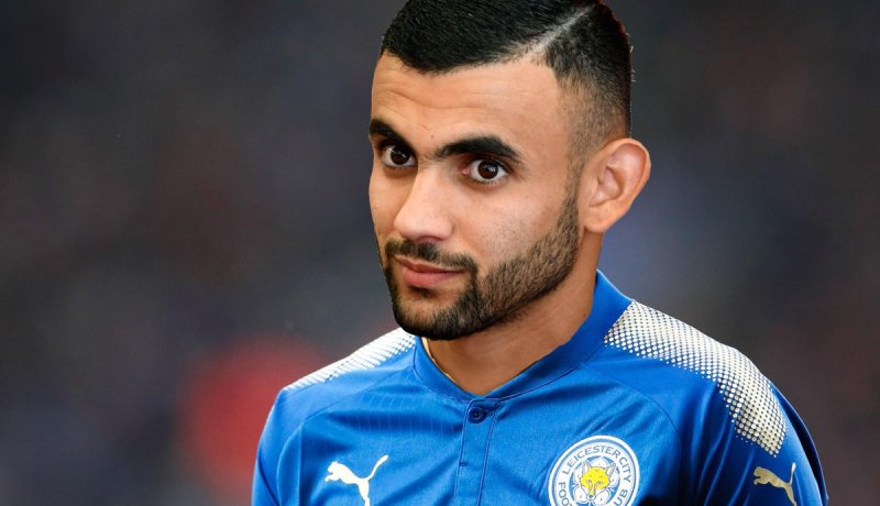 ساعات قليلة تفصل إنتقال غزال إلى ليستر سيتي