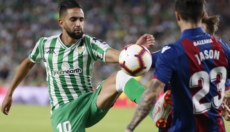 بودبوز وماندي ينهاران رفقة بيتيس في إفتتاح الليغا