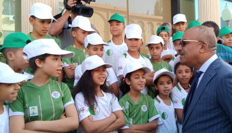 بدوي يهنئ التلاميذ بمناسبة الدخول المدرسي