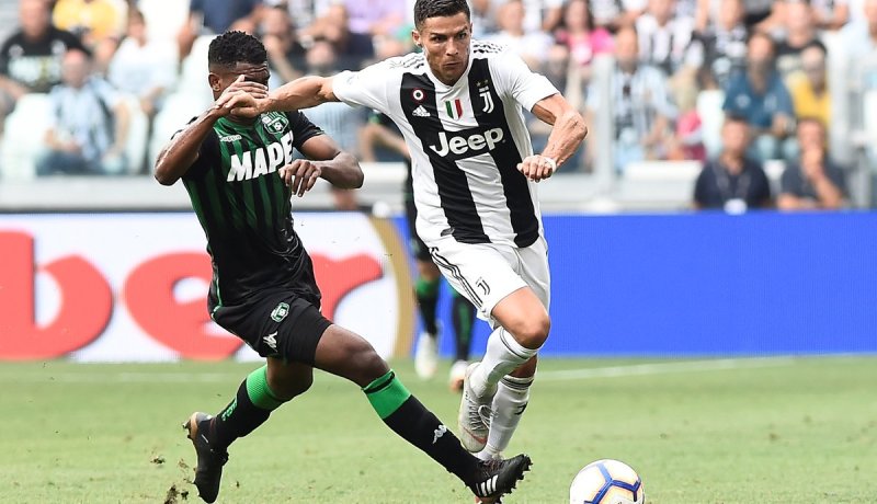 بالفيديو.. رونالدو ينفجر ويوقع أول ثنائية له بألوان اليوفي