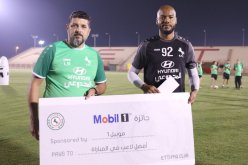 مبولحي ينال جائزة أفضل لاعب !