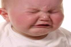 صادم ..عشرينية تخنق رضيعها بـ “مخدة” في بسكرة