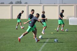 بالصور..الخضر يجرون آخر حصة تدريبية بسيدي موسى قبل التنقل إلى كوتونو