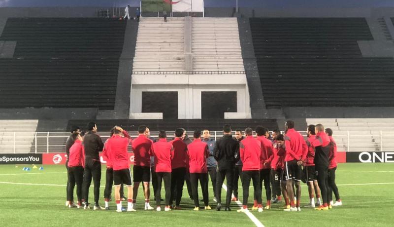 بالصور.. الأهلي يجري آخر حصة تدريبية قبل مواجهة الوفاق