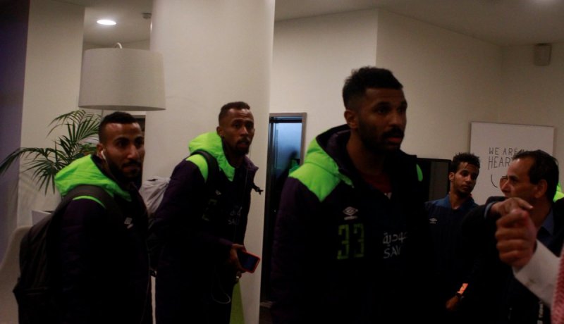 بالصور.. بعثة الأهلي السعودي تصل الجزائر تحسبا لمواجهة وفاق سطيف