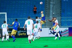 بالصور.. التعادل السلبي يحسم الشوط الأول بين العميد والعالمي