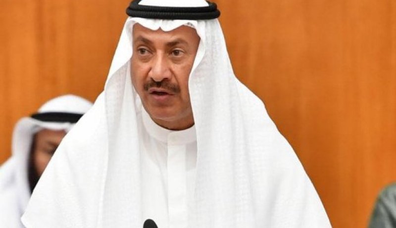 وزير كويتي يستقيل من منصبه بسبب الأمطار