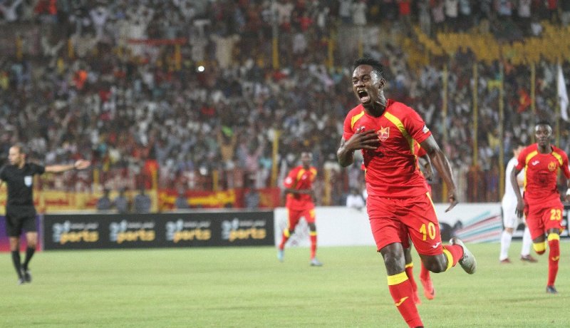 الشوط الأول.. إتحاد العاصمة متأخر برباعية أمام المريخ