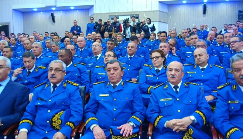 بدوي لأعوان الشرطة: عليكم أن تضعوا أمن الجزائر والموعد الإنتخابي صوب أعينكم