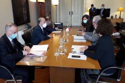 وزير الداخلية يلتقي بنظيره البرتغالي في العاصمة لشبونة