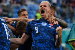 يورو 2020.. سلوفاكيا تهزم بولندا بثنائية