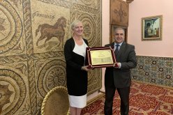 سفيرة كندا توجه رسالة للجزائريين بعد نهاية مهامها