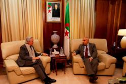 وزير الطاقة يدعو المستثمرين الفرنسيين للتوجه لميدان البيتروكيمياء