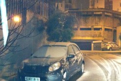 الجزائر العاصمة بغطاء أبيض