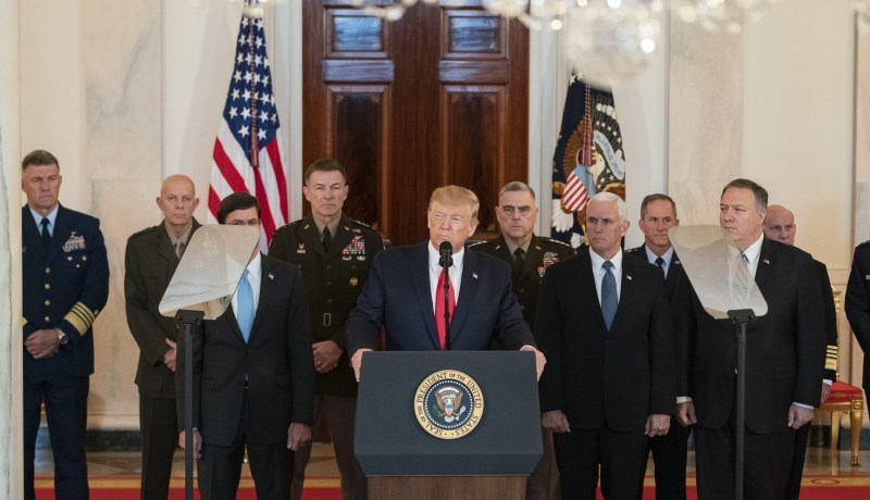 ترامب “السعيد” يستنجد بـ”الناتو” و”العقوبات” بعد ضربات إيران !