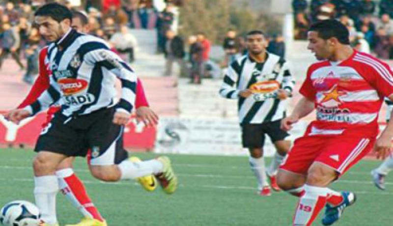 بطولة الرابطة 1 المحترفة ( تسوية الرزنامة): اتحاد العاصمة في خطر بسطيف, مولودية الجزائر تسعى إلى التأكيد بوهران