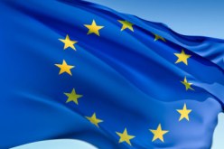 الاتحاد الأوروبى يدرس كل الخيارات لمساعدة المقاتلين السوريين