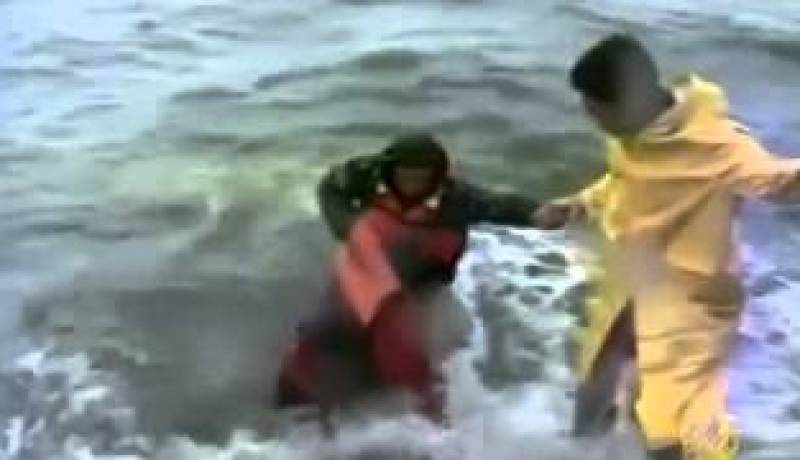 عاصفة استوائية  تضرب الفليبين وتحتجز حوالي 6 آلاف شخص في الموانئ