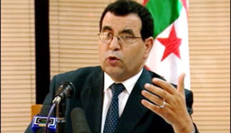 الشركات الأجنبية مطالبة بإشراك المؤسسات الجزائرية في رأسمالها