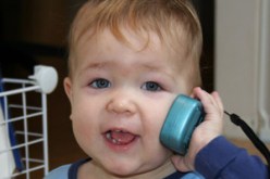 خلية “أنا في الاستماع” تستقبل 160 مكالمة هاتفية في اليوم:عدم استقرار الأسر.. الفشل المدرسي والمساعدة النفسية أهم المشاكل المطروحة